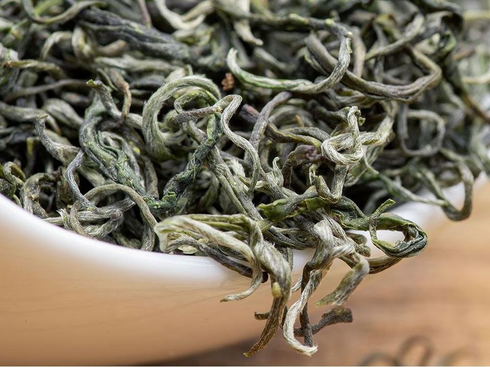 Award Winning Premium Lu Shan Yun Wu Green Tea - Image 2