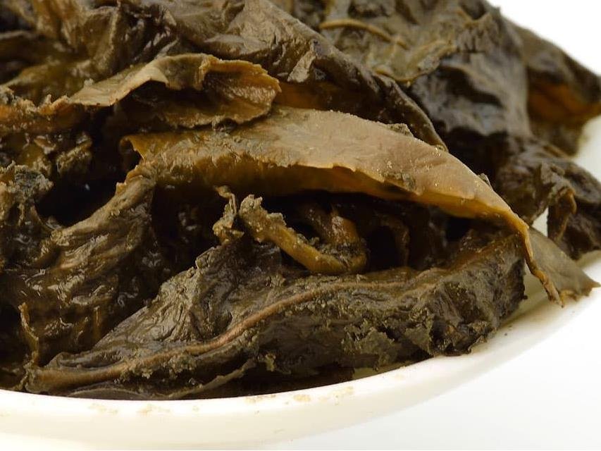 Taiwan Ginseng (Lan Gui Ren) Oolong Tea - Image 2