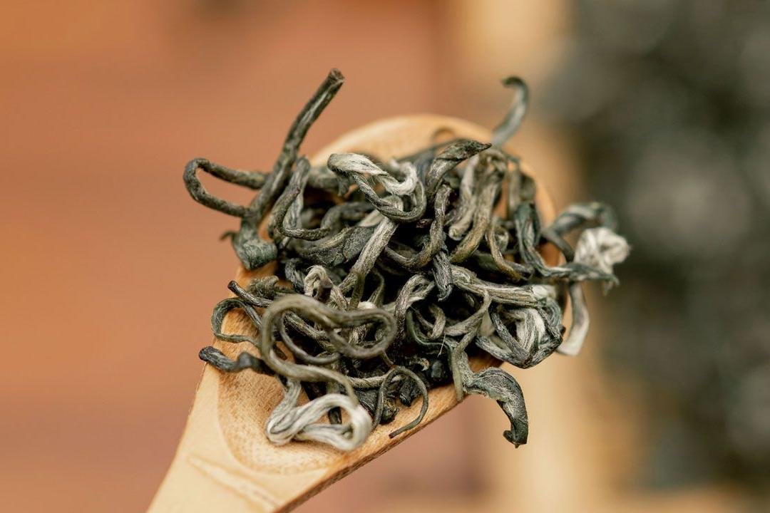 Meng Ding Mao Feng Green Tea - Image 4