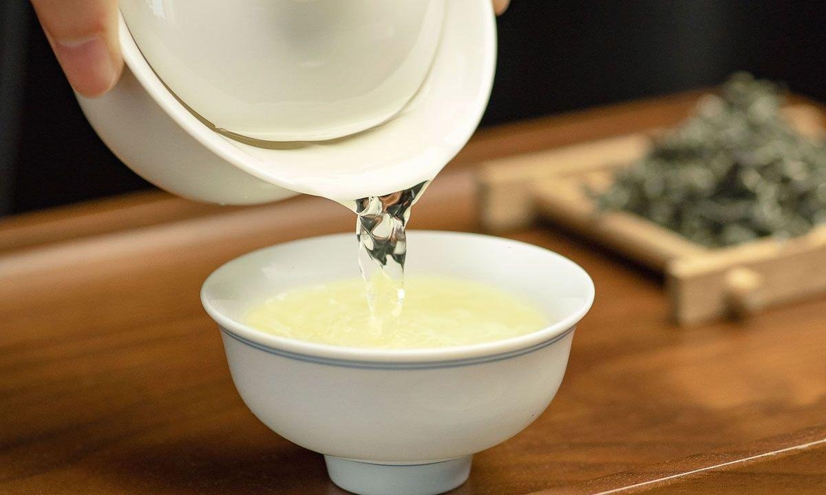 Meng Ding Mao Feng Green Tea - Image 5