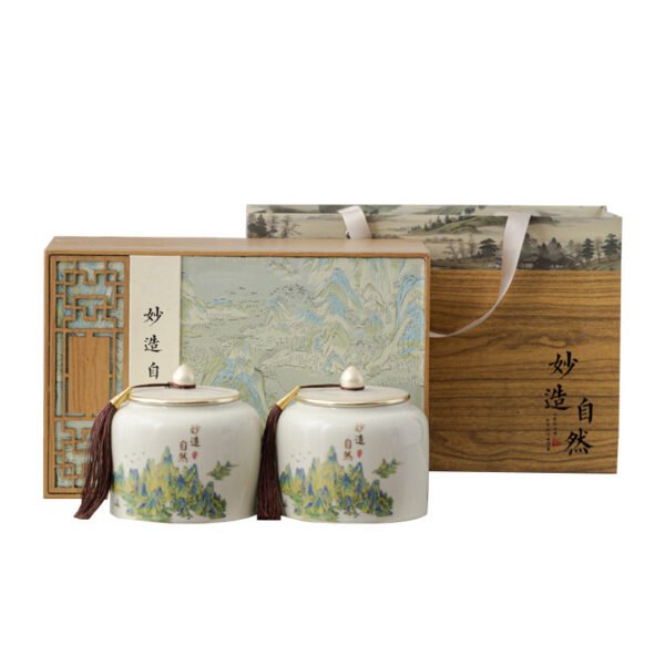 2025 organic new tea Longjing green tea spring tea ceramic jar 250g