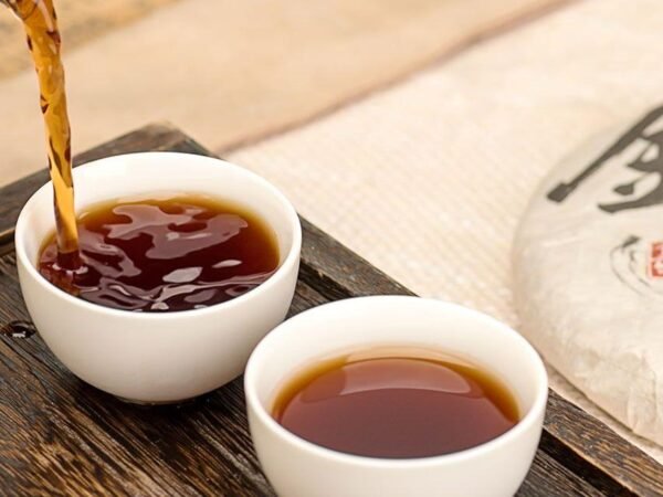 Menghai Golden Buds Tribute Ripened Pu-erh Cake Tea 2013 - Image 5