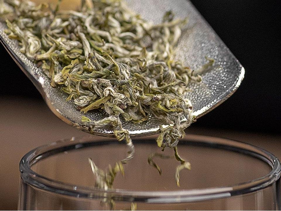 Award Winning Nonpareil Ming Qian Meng Ding Gan Lu Green Tea - Image 5