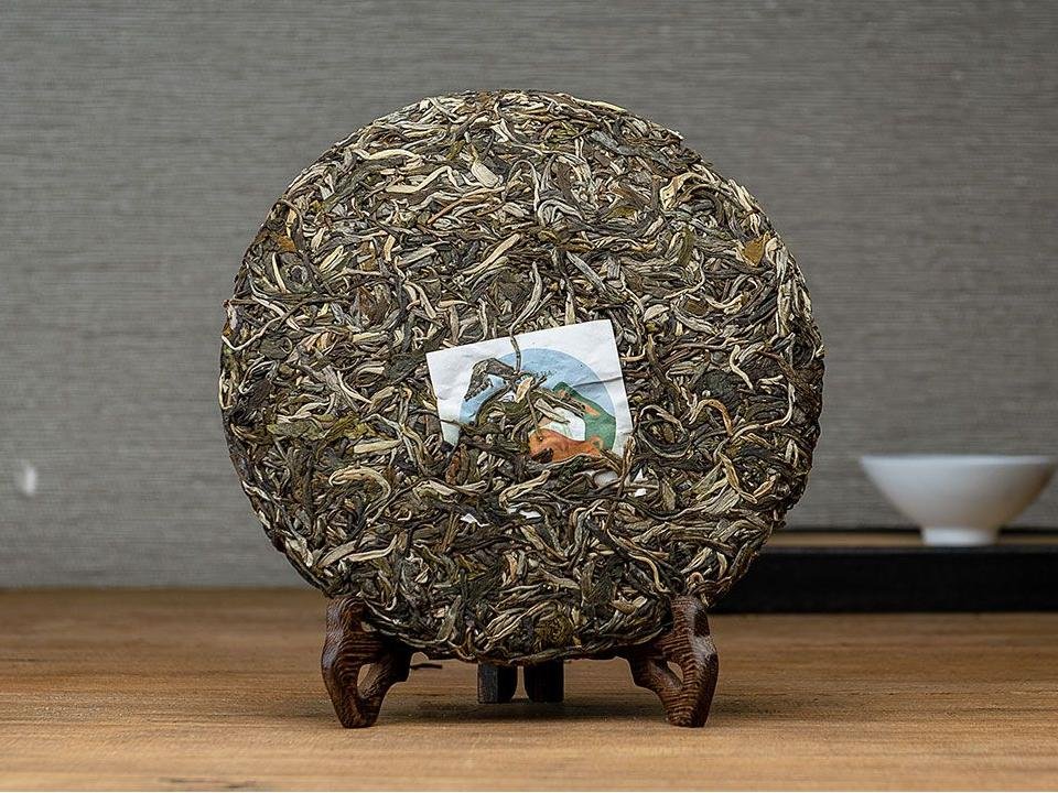 Menghai Raw Pu-erh Cake Tea 2021 - Ox Year - Image 4