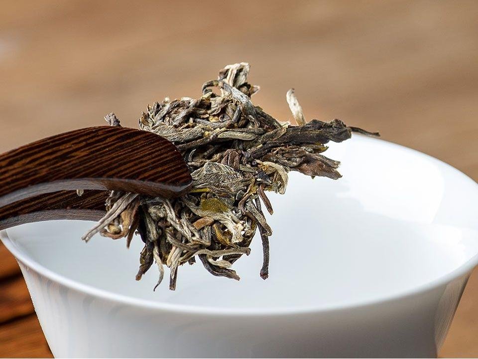 Menghai Raw Pu-erh Cake Tea 2021 - Ox Year - Image 2